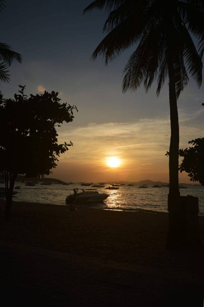 Sunset Pattaya Beach November 2016 © Luchia Houghton