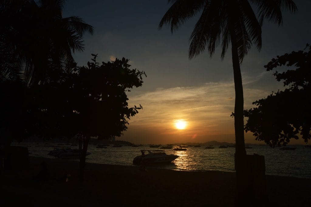 Sunset Pattaya Beach November 2016 © Luchia Houghton